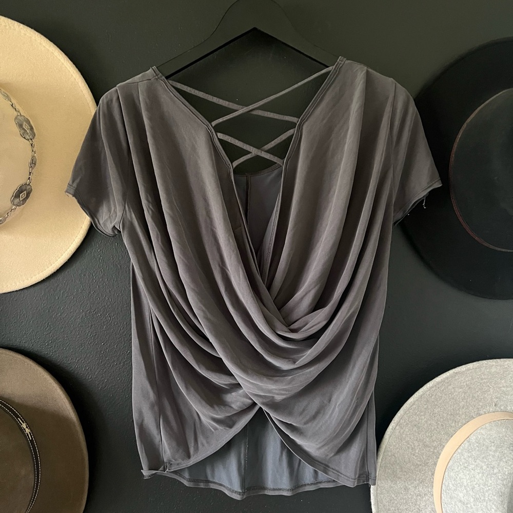 A&F super soft tee